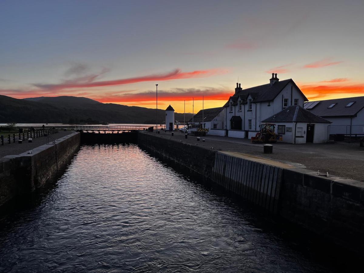 Snowgoose Apartments & Bunkhouse Fort William Bagian luar foto